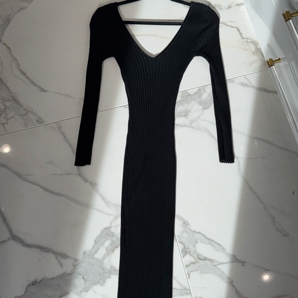 Naked Wardrobe Snatched V-Neck Long Sleeve Midi Dress - Picture 2 of 4